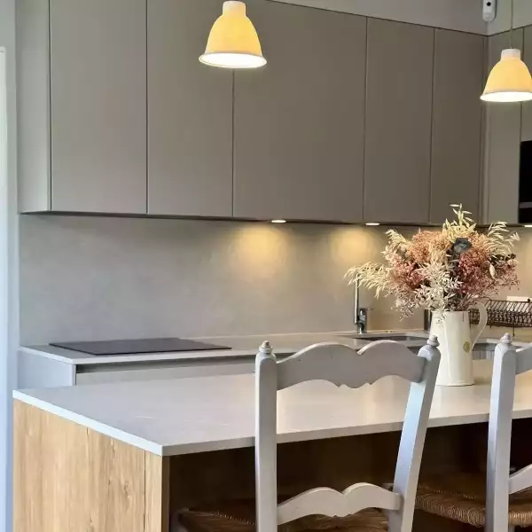 Cuisine C. – Rognes